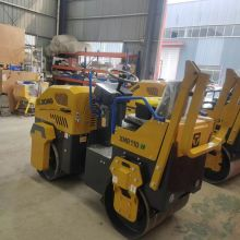 XCMG Official Road Equipment Double Drum Vibratory Roller XMR110 on Sale